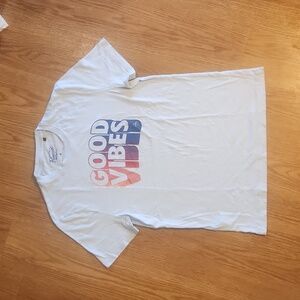 Original Penguin Good Vibes tshirt
